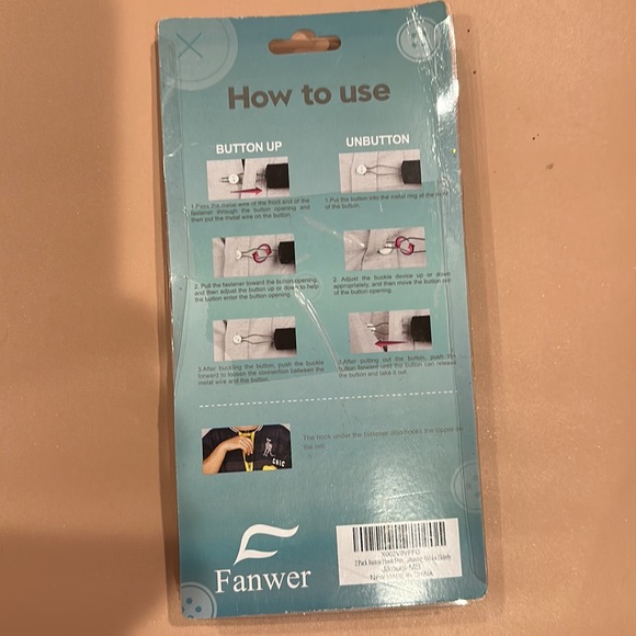 New in package 2 button hook and zipper pulls. - Picture 3 of 4